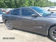 ✅ 2018 Dodge Charger GT • VIN: 2C3CDXJG5JH198601 • Lot: 42681905. Wystawiony na IAAI z przebiegiem 90 445 mil. Bezpłatny archiwum sprzedaży aukcyjnych z USA i szczegółowy raport historii pojazdu na DreamBid. Zdjęcie 17.
