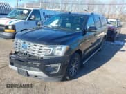 ✅ 2021 Ford Expedition Max Limited • VIN: 1FMJK2AT5MEA26715 • Lot: 41589474. Wystawiony na IAAI z przebiegiem 98 284 mil. Bezpłatny archiwum sprzedaży aukcyjnych z USA i szczegółowy raport historii pojazdu na DreamBid. Zdjęcie 2.