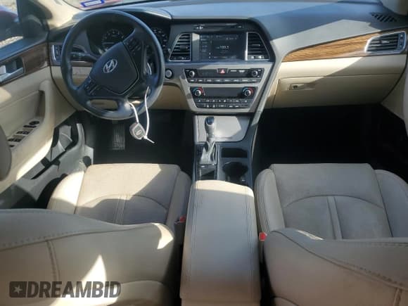 ✅ 2016 Hyundai Sonata Sport • VIN: 5NPE34AF6GH349667 • Lot: 91517115. Wystawiony na Copart z przebiegiem 131 183 mil. Bezpłatny archiwum sprzedaży aukcyjnych z USA i szczegółowy raport historii pojazdu na DreamBid. Zdjęcie 8.