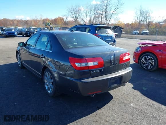 ✅ 2007 Lincoln MKZ • VIN: 3LNHM26T17R653334 • Лот: 43617147. Опубликован ранее на IAAI с пробегом 241 646 миль. Бесплатный доступ к архиву аукционных продаж из США и подробный отчёт об истории автомобиля на DreamBid. Изображение 3.
