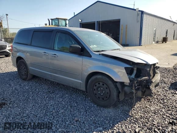 ✅ 2016 Dodge Grand Caravan SE • VIN: 2C4RDGBG4GR123024 • Lot: 71948705. Listed on Copart with 104,407 mi. Free auction sales archive from the USA and detailed vehicle history report at DreamBid. Image 4.