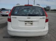 ✅ 2011 Hyundai Elantra SE • VIN: KMHDC8AE9BU122557 • Lot: 89470285. Listed on Copart with 205,009 mi. Free auction sales archive from the USA and detailed vehicle history report at DreamBid. Image 6.