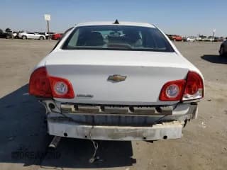 ✅ 2012 Chevrolet Malibu 1LS • VIN: 1G1ZB5E08CF317851 • Lot: 72824324. Listed on Copart with 186,498 mi. Free auction sales archive from the USA and detailed vehicle history report at DreamBid. Image 6.