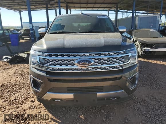 ✅ 2020 Ford Expedition Max Platinum • VIN: 1FMJK1MT7LEA62345 • Лот: 89559205. Опубликован ранее на Copart с пробегом 75 866 миль. Бесплатный доступ к архиву аукционных продаж из США и подробный отчёт об истории автомобиля на DreamBid. Изображение 5.