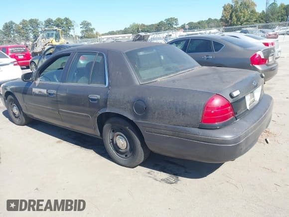 ✅ 2004 Ford Police Interceptor Base w/3.27 Axle • VIN: 2FAHP71W54X126832 • Lot: 43422731. Wystawiony na IAAI z przebiegiem 184 225 mil. Bezpłatny archiwum sprzedaży aukcyjnych z USA i szczegółowy raport historii pojazdu na DreamBid. Zdjęcie 3.