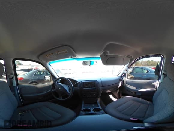 ✅ 2005 Ford Explorer XLS • VIN: 1FMZU62K15UA65982 • Lot: 41782001. Wystawiony na IAAI z przebiegiem 234 937 mil. Bezpłatny archiwum sprzedaży aukcyjnych z USA i szczegółowy raport historii pojazdu na DreamBid. Zdjęcie 18.