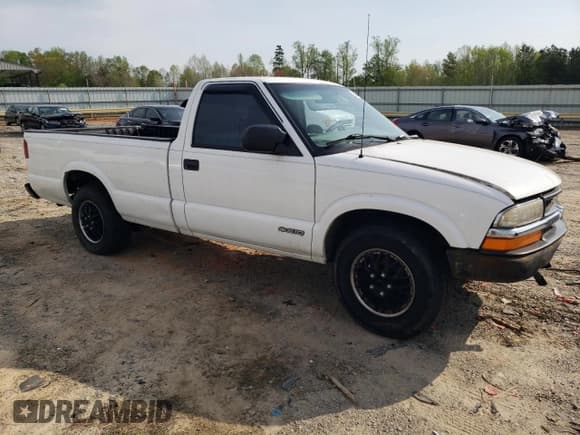 ✅ 2000 Chevrolet S-10 • VIN: 1GCCS1451YK248504 • Лот: 52426395. Опубликован ранее на Copart с пробегом 108 936 миль. Бесплатный доступ к архиву аукционных продаж из США и подробный отчёт об истории автомобиля на DreamBid. Изображение 4.