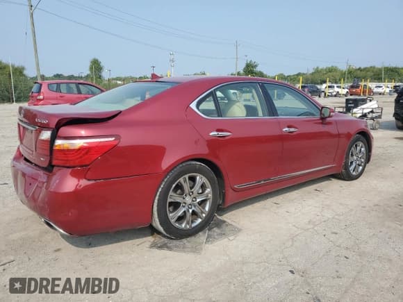 ✅ 2010 Lexus LS 460 • VIN: JTHCL5EF7A5008534 • Lot: 71526295. Listed on Copart with 155,374 mi. Free auction sales archive from the USA and detailed vehicle history report at DreamBid. Image 3.