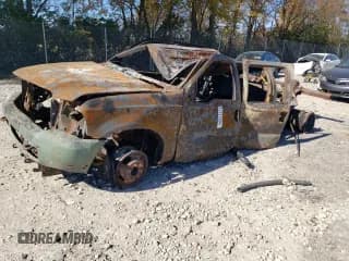 ✅ 2002 Ford F-350 XL • VIN: 1FTWW33F62EB76714 • Lot: 77777264. Listed on Copart with Not provided. Free auction sales archive from the USA and detailed vehicle history report at DreamBid. Image 1.