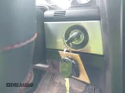 ✅ 2003 Ford Thunderbird Deluxe • VIN: 1FAHP60A43Y111799 • Лот: 42925550. Опубликован ранее на IAAI с пробегом 130 864 миль. Бесплатный доступ к архиву аукционных продаж из США и подробный отчёт об истории автомобиля на DreamBid. Изображение 11.