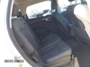 ✅ 2023 Audi Q7 Premium Plus • VIN: WA1LXBF71PD006251 • Lot: 41423717. Wystawiony na IAAI z przebiegiem 19 717 mil. Bezpłatny archiwum sprzedaży aukcyjnych z USA i szczegółowy raport historii pojazdu na DreamBid. Zdjęcie 8.