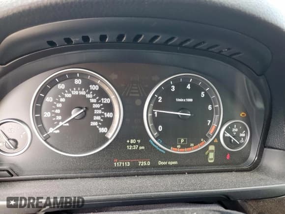 ✅ 2014 BMW 5 Series 528i xDrive • VIN: WBA5A7C51ED219341 • Lot: 93571455. Listed on Copart with 117,113 mi. Free auction sales archive from the USA and detailed vehicle history report at DreamBid. Image 9.