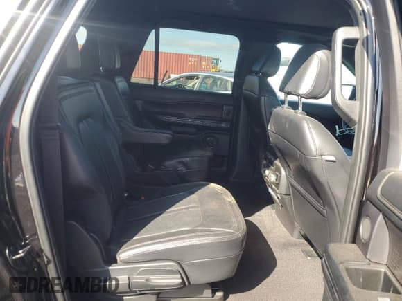 ✅ 2021 Ford Expedition Max Limited • VIN: 1FMJK2AT6MEA82467 • Lot: 87018635. Wystawiony na Copart z przebiegiem 91 703 mil. Bezpłatny archiwum sprzedaży aukcyjnych z USA i szczegółowy raport historii pojazdu na DreamBid. Zdjęcie 11.