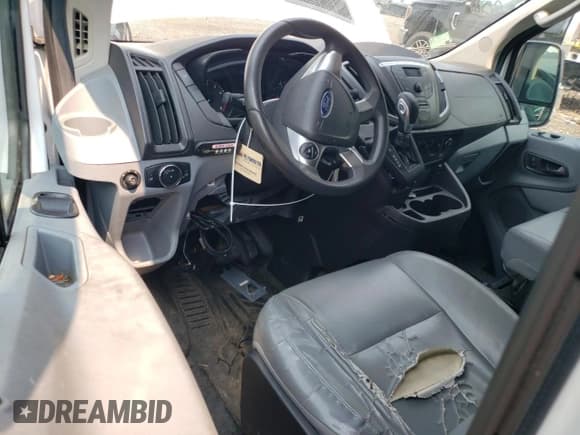 ✅ 2016 Ford Transit Passenger XL • VIN: 1FBAX2XM3GKB16851 • Лот: 66915755. Опубликован ранее на Copart с пробегом 150 200 миль. Бесплатный доступ к архиву аукционных продаж из США и подробный отчёт об истории автомобиля на DreamBid. Изображение 8.