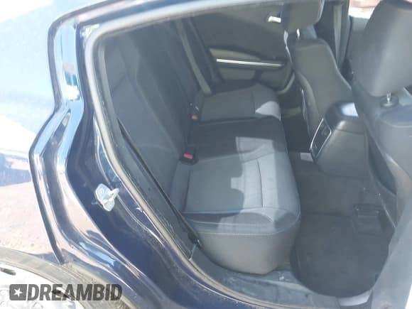 ✅ 2015 Dodge Charger SXT • VIN: 2C3CDXHG8FH794444 • Lot: 43546307. Listed on IAAI with 170,422 mi. Free auction sales archive from the USA and detailed vehicle history report at DreamBid. Image 8.