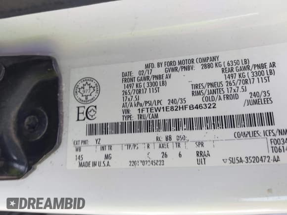 ✅ 2017 Ford F-150 XL • VIN: 1FTEW1E82HFB46322 • Lot: 43208447. Wystawiony na IAAI z przebiegiem 220 263 mil. Bezpłatny archiwum sprzedaży aukcyjnych z USA i szczegółowy raport historii pojazdu na DreamBid. Zdjęcie 9.