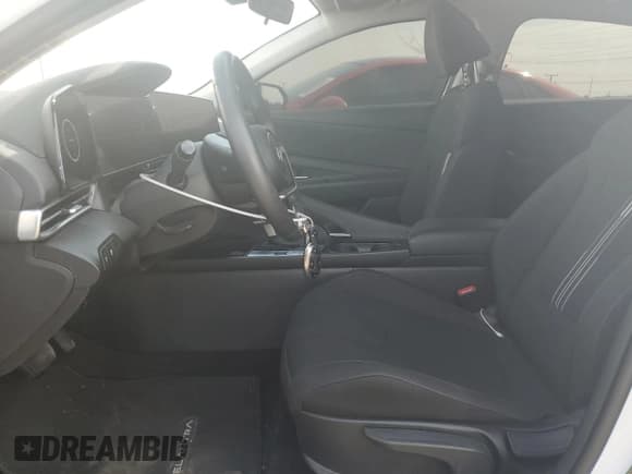 ✅ 2025 Hyundai Elantra SEL Convenience • VIN: KMHLS4DG9SU881021 • Lot: 65757385. Listed on Copart with 13,135 mi. Free auction sales archive from the USA and detailed vehicle history report at DreamBid. Image 7.