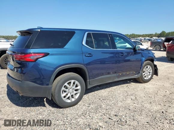 ✅ 2023 Chevrolet Traverse LS • VIN: 1GNEVFKW0PJ204014 • Lot: 90359205. Wystawiony na Copart z przebiegiem 16 792 mil. Bezpłatny archiwum sprzedaży aukcyjnych z USA i szczegółowy raport historii pojazdu na DreamBid. Zdjęcie 3.