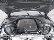 ✅ 2023 BMW 3 Series 330i xDrive • VIN: 3MW89FF01P8D67179 • Lot: 43643461. Wystawiony na IAAI z przebiegiem 15 016 mil. Bezpłatny archiwum sprzedaży aukcyjnych z USA i szczegółowy raport historii pojazdu na DreamBid. Zdjęcie 10.