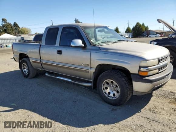 ✅ 2001 Chevrolet Silverado 1500 LT • VIN: 1GCEK19T71E167057 • Лот: 75776904. Опубликован ранее на Copart с пробегом 259 402 миль. Бесплатный доступ к архиву аукционных продаж из США и подробный отчёт об истории автомобиля на DreamBid. Изображение 4.