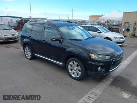 ✅ 2012 Mitsubishi Outlander SE • VIN: JA4AS3AW2CU027663 • Lot: 43143602. Wystawiony na IAAI z przebiegiem 108 859 mil. Bezpłatny archiwum sprzedaży aukcyjnych z USA i szczegółowy raport historii pojazdu na DreamBid. Zdjęcie 1.