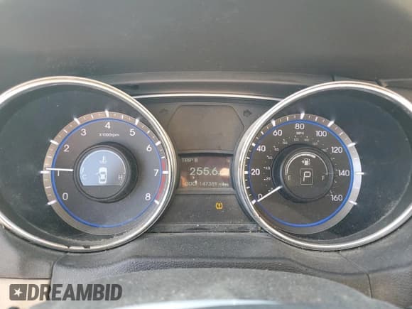 ✅ 2014 Hyundai Sonata GLS • VIN: 5NPEB4AC3EH844754 • Lot: 90429325. Listed on Copart with 147,389 mi. Free auction sales archive from the USA and detailed vehicle history report at DreamBid. Image 9.