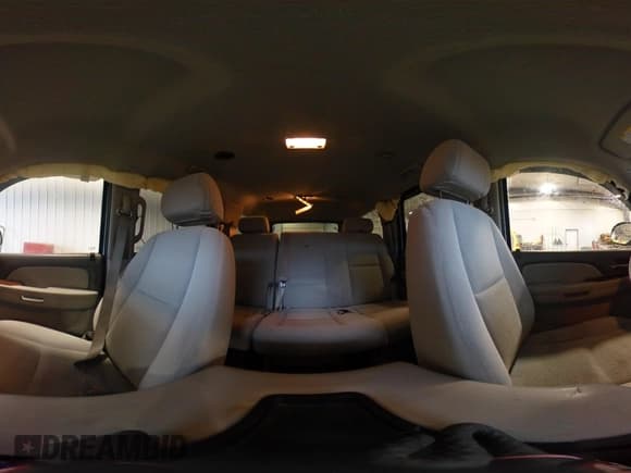 ✅ 2007 Chevrolet Tahoe LT • VIN: 1GNFK13007J357101 • Lot: 43449737. Wystawiony na IAAI z przebiegiem 166 876 mil. Bezpłatny archiwum sprzedaży aukcyjnych z USA i szczegółowy raport historii pojazdu na DreamBid. Zdjęcie 18.