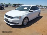 ✅ 2014 Volkswagen Jetta TDI • VIN: 3VWLL7AJ0EM398882 • Lot: 42213991. Listed on IAAI with 139,525 mi. Free auction sales archive from the USA and detailed vehicle history report at DreamBid. Image 2.