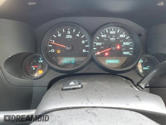 ✅ 2013 Chevrolet Silverado 1500 Work Truck • VIN: 1GCNCPEX4DZ238740 • Lot: 72367434. Listed on Copart with 123,331 mi. Free auction sales archive from the USA and detailed vehicle history report at DreamBid. Image 9.