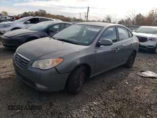 ✅ 2010 Hyundai Elantra GLS • VIN: KMHDU4AD2AU130804 • Lot: 90271275. Wystawiony na Copart z przebiegiem 243 730 mil. Bezpłatny archiwum sprzedaży aukcyjnych z USA i szczegółowy raport historii pojazdu na DreamBid. Zdjęcie 1.