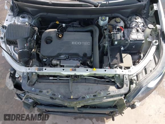 ✅ 2020 Chevrolet Equinox LS • VIN: 3GNAXHEVXLS653233 • Lot: 43125798. Wystawiony na IAAI z przebiegiem 110 051 mil. Bezpłatny archiwum sprzedaży aukcyjnych z USA i szczegółowy raport historii pojazdu na DreamBid. Zdjęcie 10.