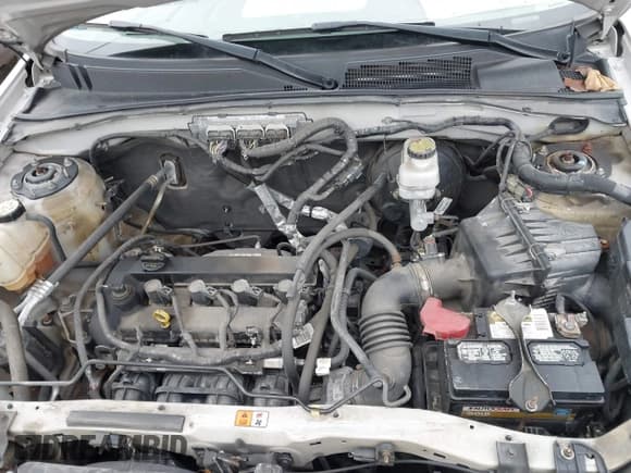 ✅ 2011 Mercury Mariner • VIN: 4M2CN8B76BKJ06851 • Lot: 41652014. Listed on IAAI with 118,914 mi. Free auction sales archive from the USA and detailed vehicle history report at DreamBid. Image 10.