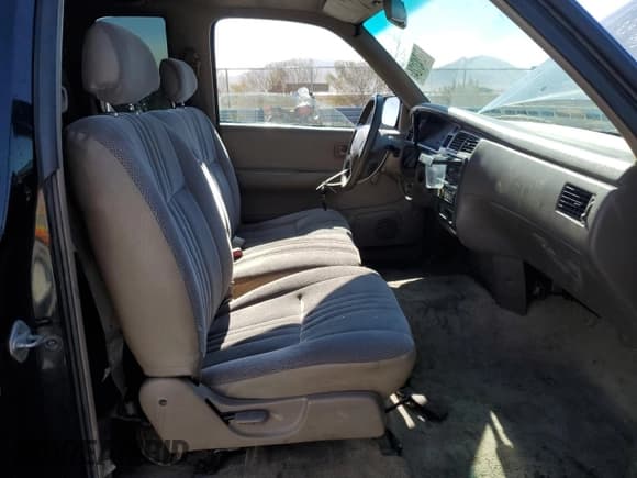 ✅ 1996 Toyota T100 DX • VIN: JT4TN12D6T0019189 • Лот: 78243124. Опубликован ранее на Copart с пробегом 213 674 миль. Бесплатный доступ к архиву аукционных продаж из США и подробный отчёт об истории автомобиля на DreamBid. Изображение 10.