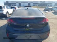 ✅ 2021 Hyundai Ioniq SE • VIN: KMHC75LC0MU261697 • Лот: 43688917. Опубликован ранее на IAAI с пробегом 45 806 миль. Бесплатный доступ к архиву аукционных продаж из США и подробный отчёт об истории автомобиля на DreamBid. Изображение 16.