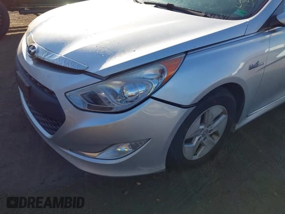 ✅ 2012 Hyundai Sonata Hybrid • VIN: KMHEC4A44CA059312 • Лот: 43703317. Опубликован ранее на IAAI с пробегом 117 598 миль. Бесплатный доступ к архиву аукционных продаж из США и подробный отчёт об истории автомобиля на DreamBid. Изображение 6.