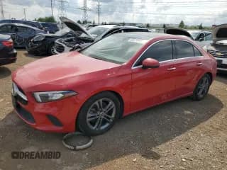 ✅ 2020 Mercedes-Benz A 220 • VIN: W1K3G4FB1LW047022 • Лот: 68629965. Опубликован ранее на Copart с пробегом 41 820 миль. Бесплатный доступ к архиву аукционных продаж из США и подробный отчёт об истории автомобиля на DreamBid. Изображение 1.