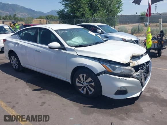 ✅ 2019 Nissan Altima S • VIN: 1N4BL4BW8KC188847 • Лот: 42545035. Опубликован ранее на IAAI с пробегом 86 306 миль. Бесплатный доступ к архиву аукционных продаж из США и подробный отчёт об истории автомобиля на DreamBid. Изображение 1.