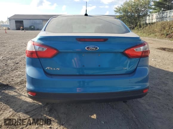 ✅ 2013 Ford Focus SE • VIN: 1FADP3F21DL358984 • Lot: 85257835. Wystawiony na Copart z przebiegiem 136 792 mil. Bezpłatny archiwum sprzedaży aukcyjnych z USA i szczegółowy raport historii pojazdu na DreamBid. Zdjęcie 6.