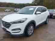 2016 Hyundai Tucson Sport z VIN KM8J3CA23GU045283, wystawiony jako IAAI lot #43549882 z przebiegiem 148 017 mil mil oraz . Historia ofert i sprzedaży dostępna na DreamBid. Obrazek 17.