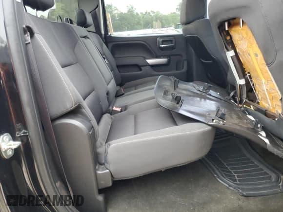 ✅ 2015 Chevrolet Silverado 2500HD LT • VIN: 1GC1CVEG9FF561138 • Lot: 63829185. Wystawiony na Copart z przebiegiem 112 658 mil. Bezpłatny archiwum sprzedaży aukcyjnych z USA i szczegółowy raport historii pojazdu na DreamBid. Zdjęcie 10.