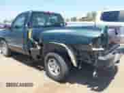 2004 Chevrolet Silverado 1500 z VIN 1GCEC14T34Z152427, wystawiony jako IAAI lot #42623777 z przebiegiem 109 982 mil mil oraz . Historia ofert i sprzedaży dostępna na DreamBid. Obrazek 3.