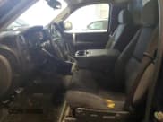 ✅ 2009 Chevrolet Silverado 1500 • VIN: 1GCEK24089Z111412 • Лот: 56109375. Опубликован ранее на Copart с пробегом 199 908 миль. Бесплатный доступ к архиву аукционных продаж из США и подробный отчёт об истории автомобиля на DreamBid. Изображение 7.