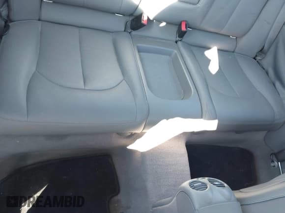 ✅ 2007 Mercedes-Benz CLK 350 • VIN: WDBTJ56H17F208513 • Lot: 43662802. Listed on IAAI with Not provided. Free auction sales archive from the USA and detailed vehicle history report at DreamBid. Image 8.