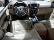 ✅ 2004 Kia Sorento LX • VIN: KNDJC733745212039 • Лот: 52419985. Опубликован ранее на Copart с пробегом 94 279 миль. Бесплатный доступ к архиву аукционных продаж из США и подробный отчёт об истории автомобиля на DreamBid. Изображение 8.