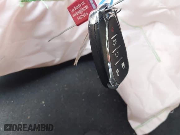 ✅ 2018 Chevrolet Camaro 1SS • VIN: 1G1FF1R78J0170583 • Lot: 42543049. Listed on IAAI with 82,885 mi. Free auction sales archive from the USA and detailed vehicle history report at DreamBid. Image 11.