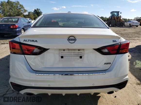 ✅ 2023 Nissan Altima SL • VIN: 1N4BL4EW2PN300033 • Лот: 84220415. Опубликован ранее на Copart с пробегом 26 256 миль. Бесплатный доступ к архиву аукционных продаж из США и подробный отчёт об истории автомобиля на DreamBid. Изображение 6.