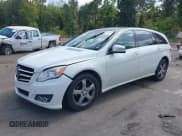 ✅ 2011 Mercedes-Benz R 350 • VIN: 4JGCB6FE8BA126614 • Лот: 43356411. Опубликован ранее на IAAI с пробегом 223 422 миль. Бесплатный доступ к архиву аукционных продаж из США и подробный отчёт об истории автомобиля на DreamBid. Изображение 2.