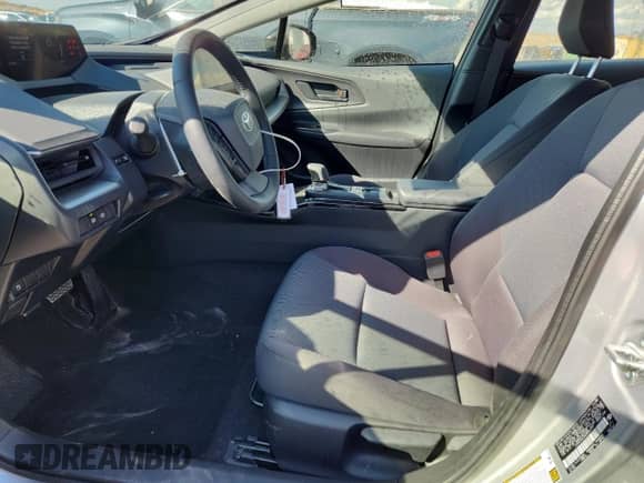 2025 Toyota Prius LE с VIN JTDACAAU0S3054399, выставлен на аукционе Copart как лот 81610355 с пробегом 3 799 миль миль и На запчасти • Non repairable. История ставок и продаж доступна на DreamBid. Изображение 7.