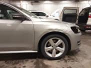 ✅ 2013 Volkswagen Passat SE • VIN: 1VWBP7A38DC071910 • Lot: 42472626. Listed on IAAI with 90,535 mi. Free auction sales archive from the USA and detailed vehicle history report at DreamBid. Image 18.