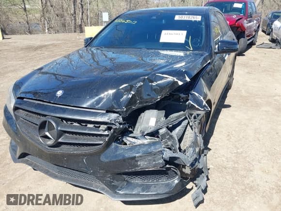 ✅ 2016 Mercedes-Benz E 350 Luxury • VIN: WDDHF8JB1GB266907 • Лот: 41865013. Опубликован ранее на IAAI с пробегом 105 627 миль. Бесплатный доступ к архиву аукционных продаж из США и подробный отчёт об истории автомобиля на DreamBid. Изображение 6.